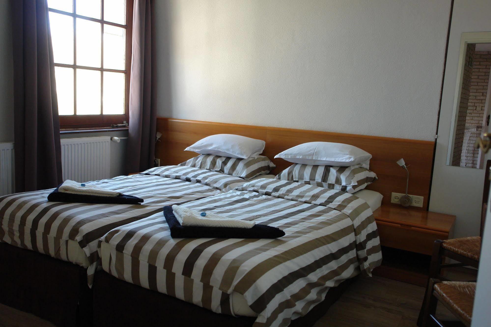 Apart Hotel Het Veerse Meer コルトゲーネ エクステリア 写真
