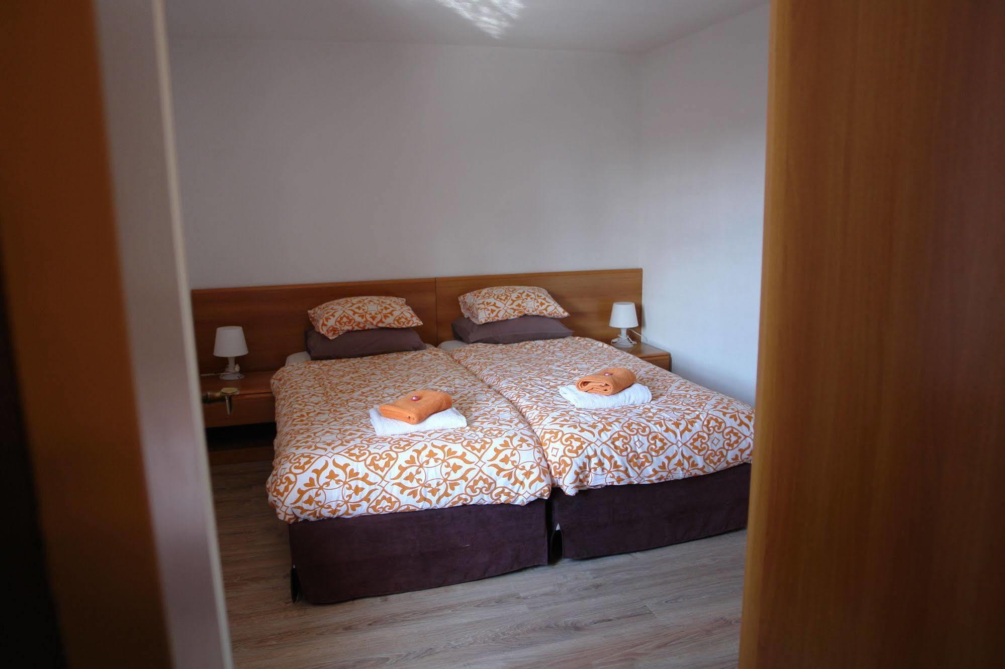 Apart Hotel Het Veerse Meer コルトゲーネ エクステリア 写真